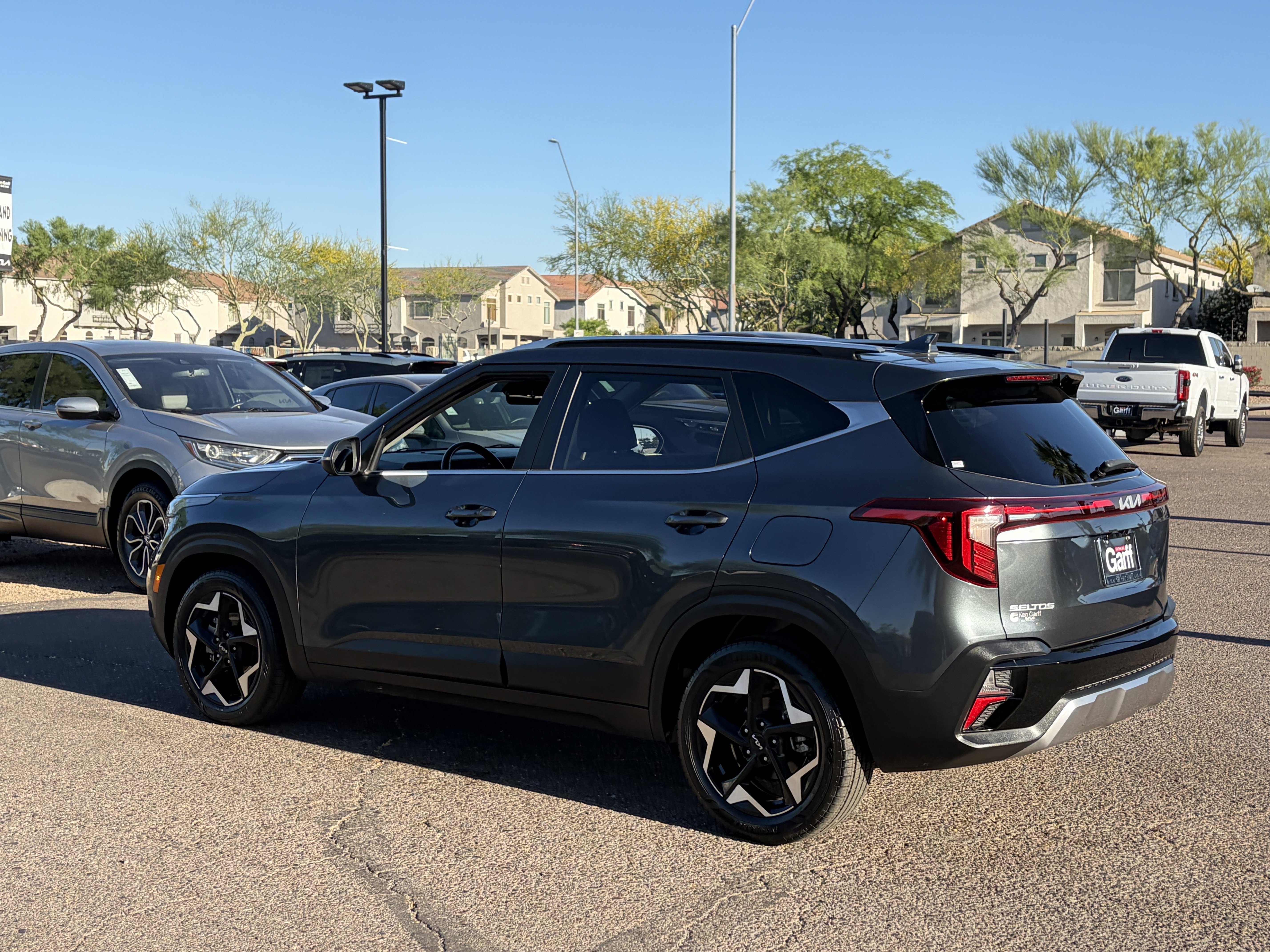 Certified 2024 Kia Seltos EX image 3