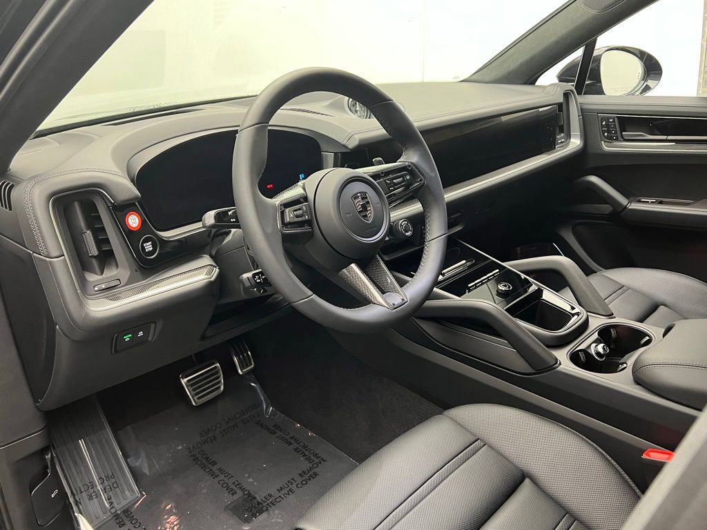 New 2026 Porsche Cayenne Turbo image 4