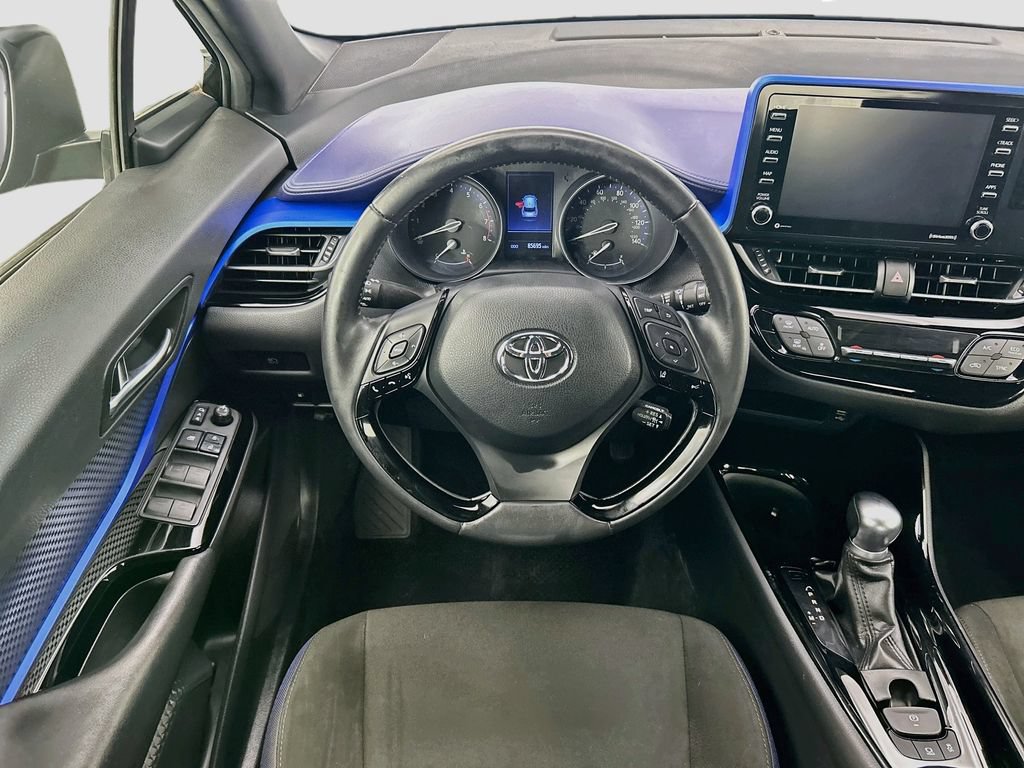 Used 2020 Toyota C-HR XLE FWD image 10