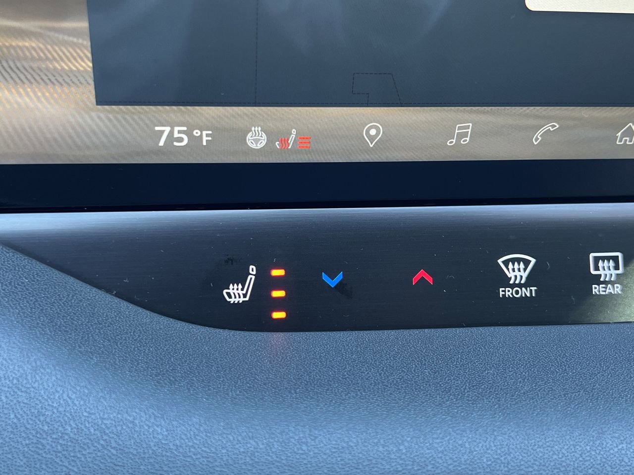 New 2026 Nissan Leaf Platinum+ w/ Cargo Package (Platinum+) image 11