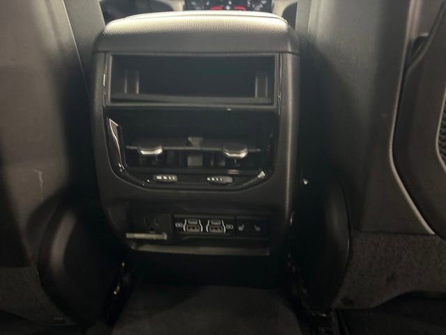 Used 2022 Jeep Grand Cherokee Limited 4xe AWD/4WD image 32