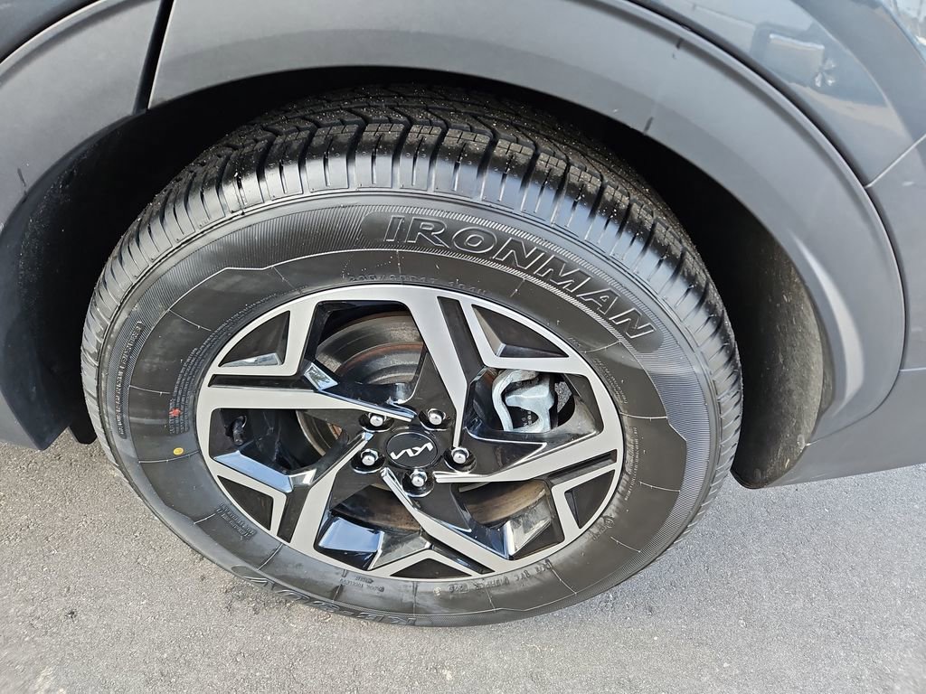Used 2024 Kia Sportage LX image 26