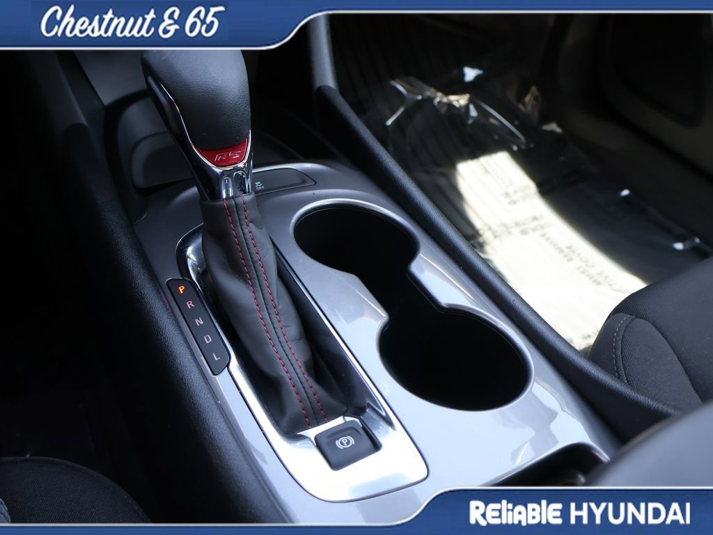 Used 2023 Chevrolet Malibu RS image 37