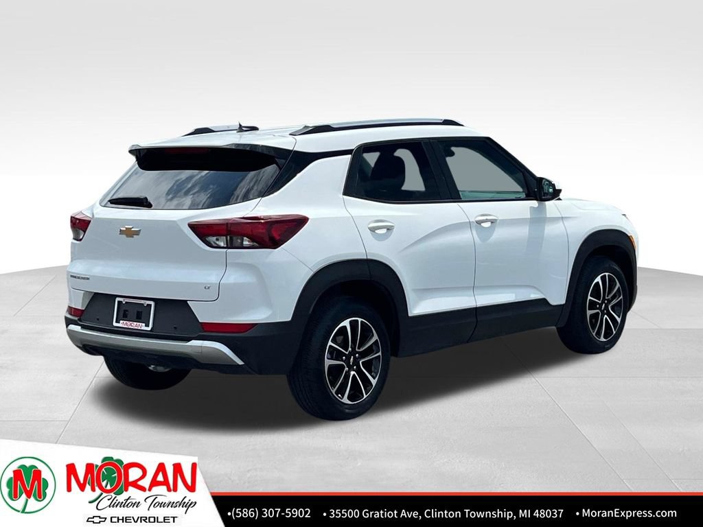 Used 2026 Chevrolet TrailBlazer LT w/ Driver Confidence Package FWD image 6