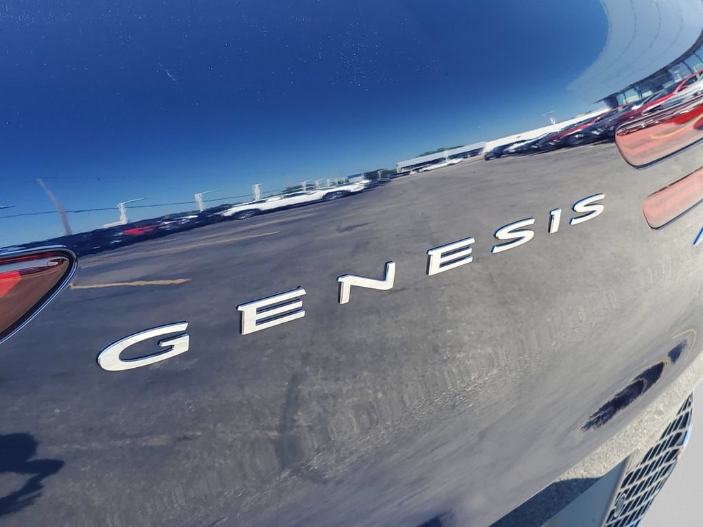 Used 2024 Genesis GV70 2.5T w/ Advanced Package AWD/4WD image 11