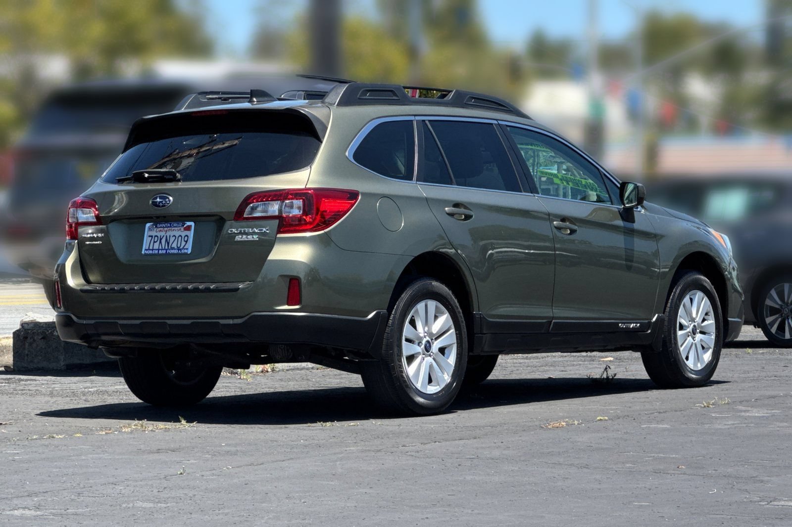 Used 2016 Subaru Outback 2.5i Premium AWD/4WD image 27