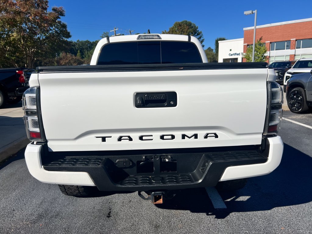 Used 2020 Toyota Tacoma TRD Off-Road AWD/4WD image 19