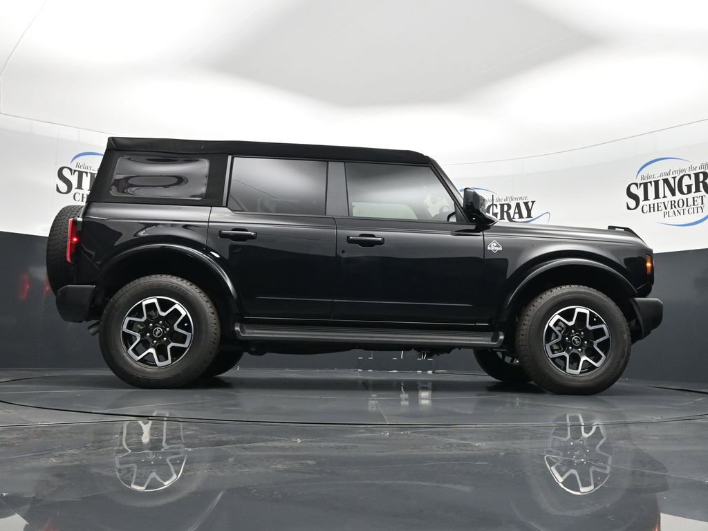 Used 2025 Ford Bronco Outer Banks image 24