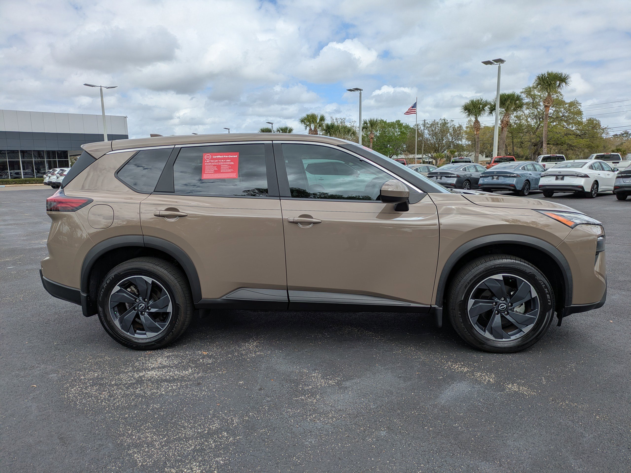 Certified 2024 Nissan Rogue SV image 2