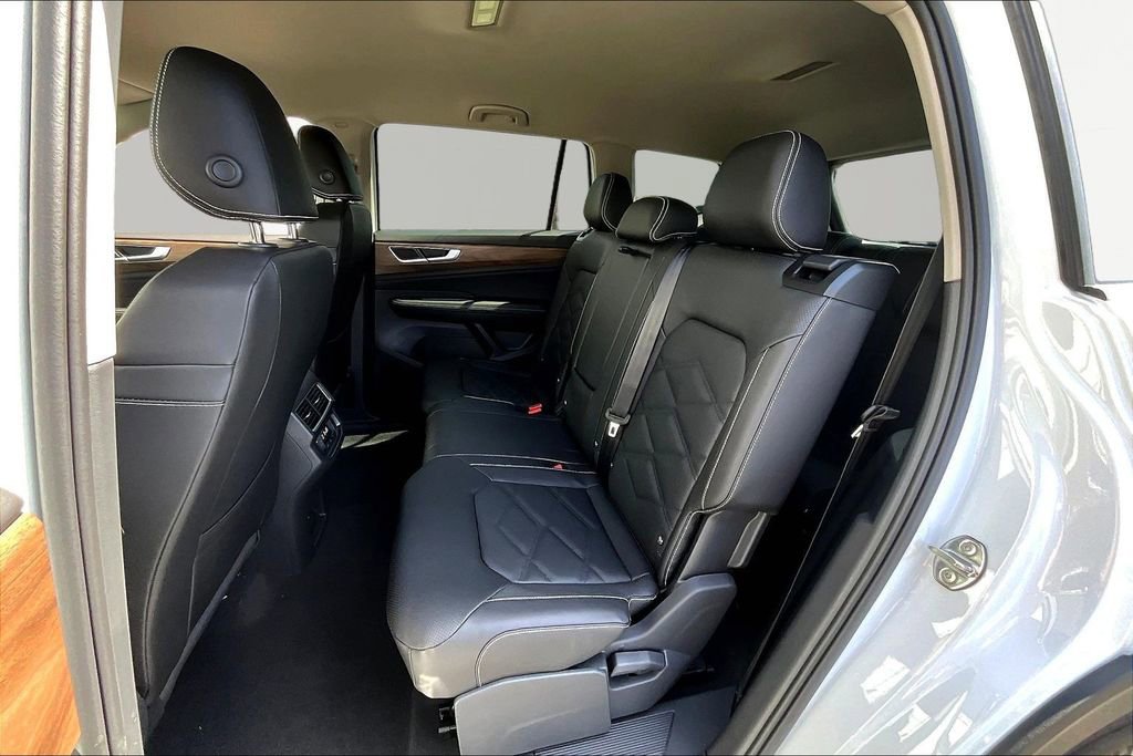 New 2026 Volkswagen Atlas SE image 23