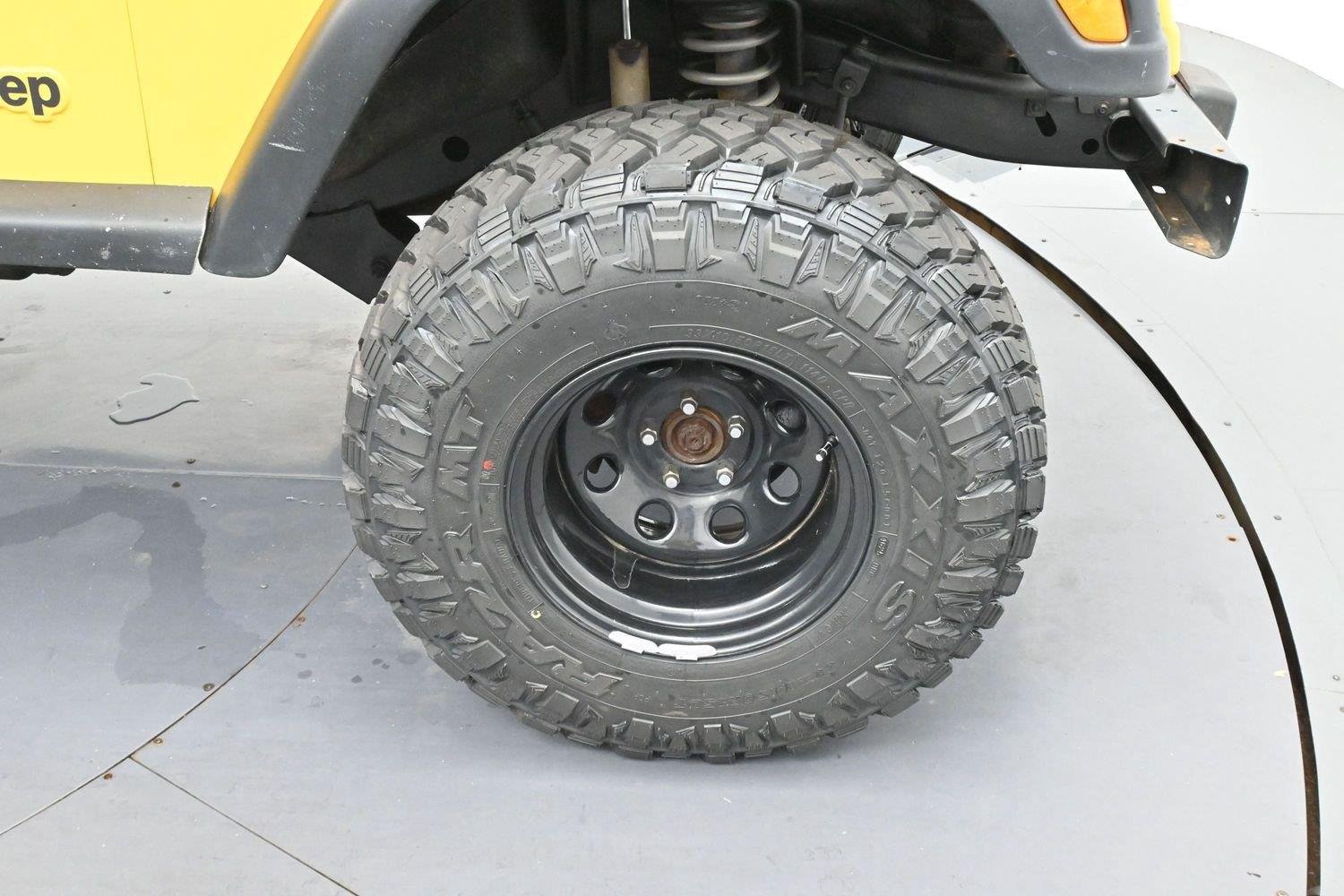 Used 2002 Jeep Wrangler X AWD/4WD image 23