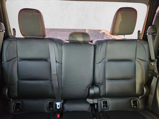 New 2025 Jeep Gladiator Mojave w/ Convenience Group image 7