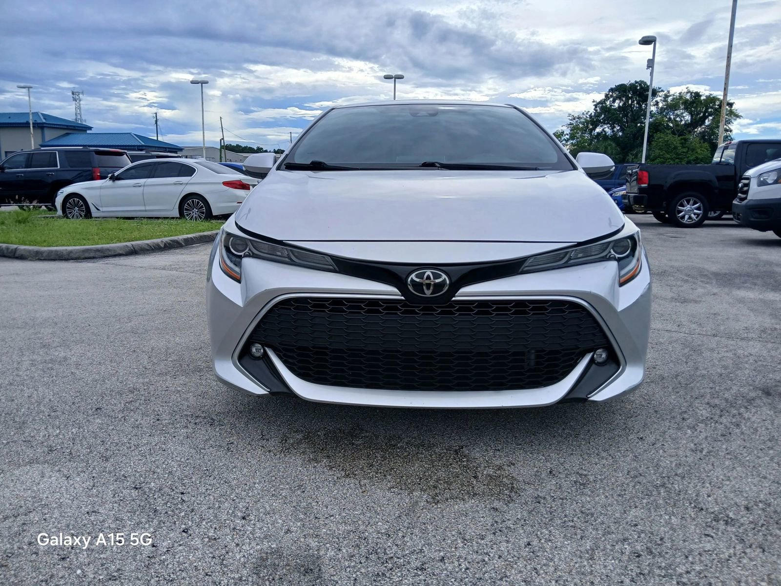 Used 2020 Toyota Corolla XSE image 34