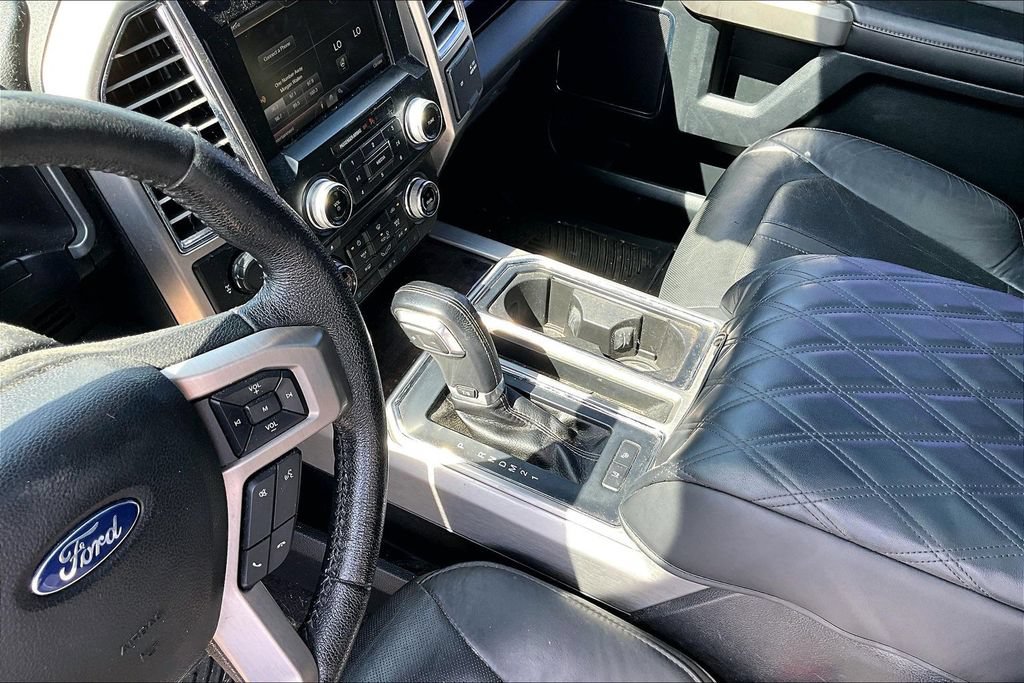 Used 2015 Ford F150 Platinum w/ Equipment Group 701A Luxury AWD/4WD image 17