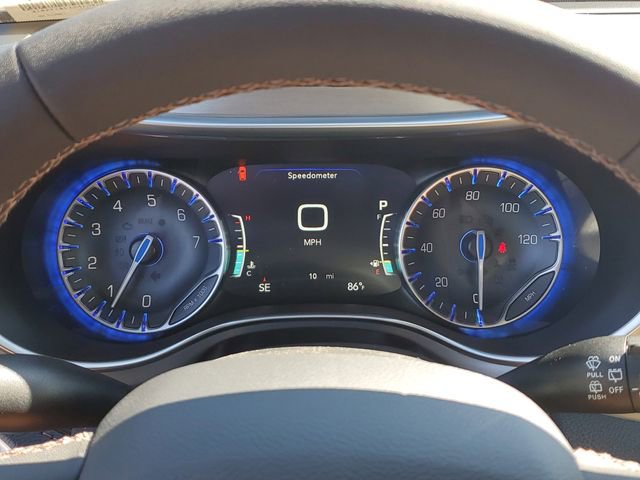 New 2026 Chrysler Pacifica Pinnacle image 25