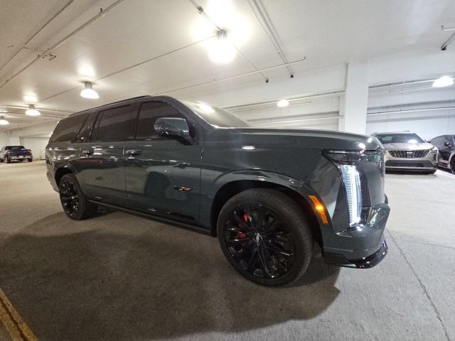 Certified 2026 Cadillac Escalade ESV V AWD/4WD image 6