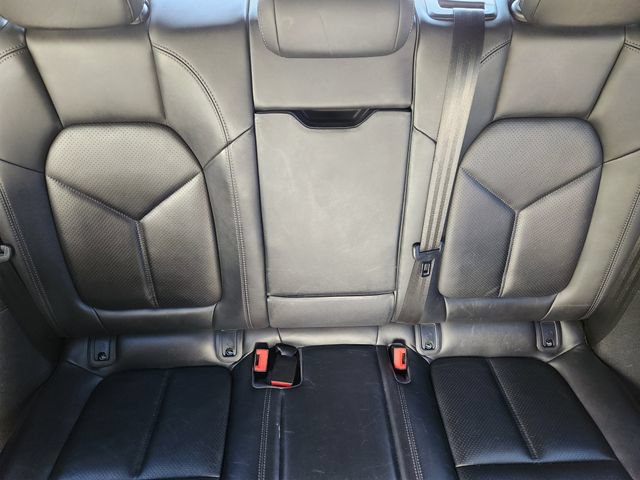 Used 2019 Porsche Macan AWD/4WD image 15