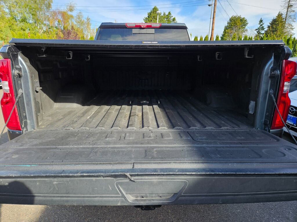 Used 2020 Chevrolet Silverado 3500 LTZ w/ LTZ Premium Package image 10