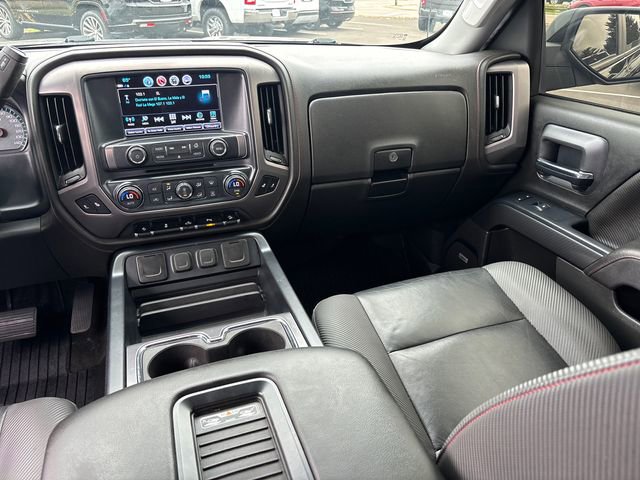 Used 2017 GMC Sierra 1500 SLT w/ All Terrain X Package image 10