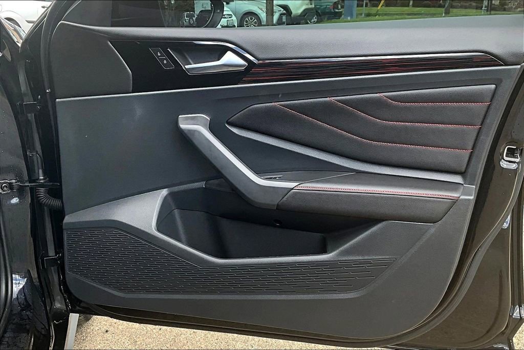 Used 2023 Volkswagen Jetta GLI Autobahn FWD image 23