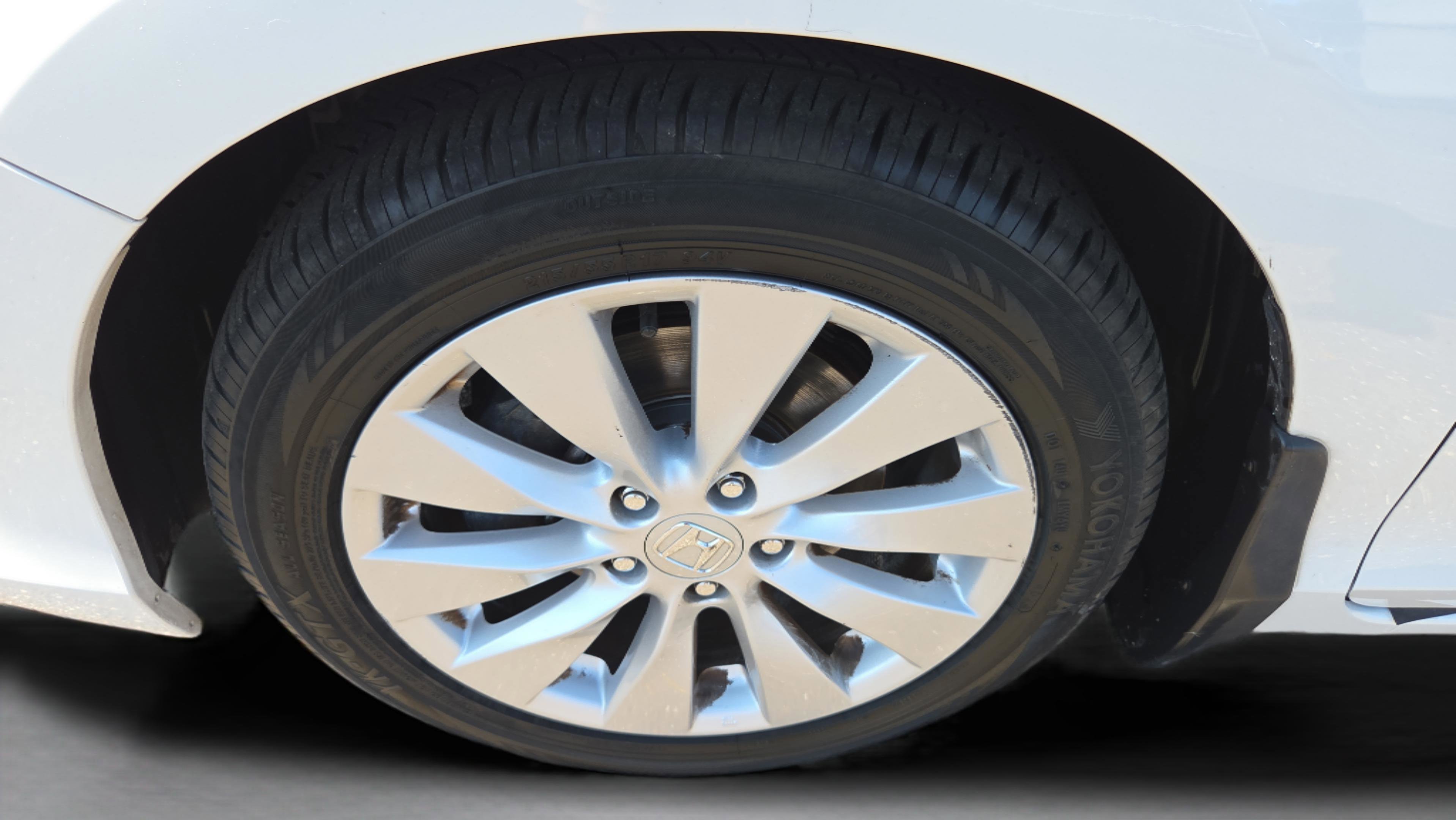 Used 2013 Honda Accord EX-L image 10