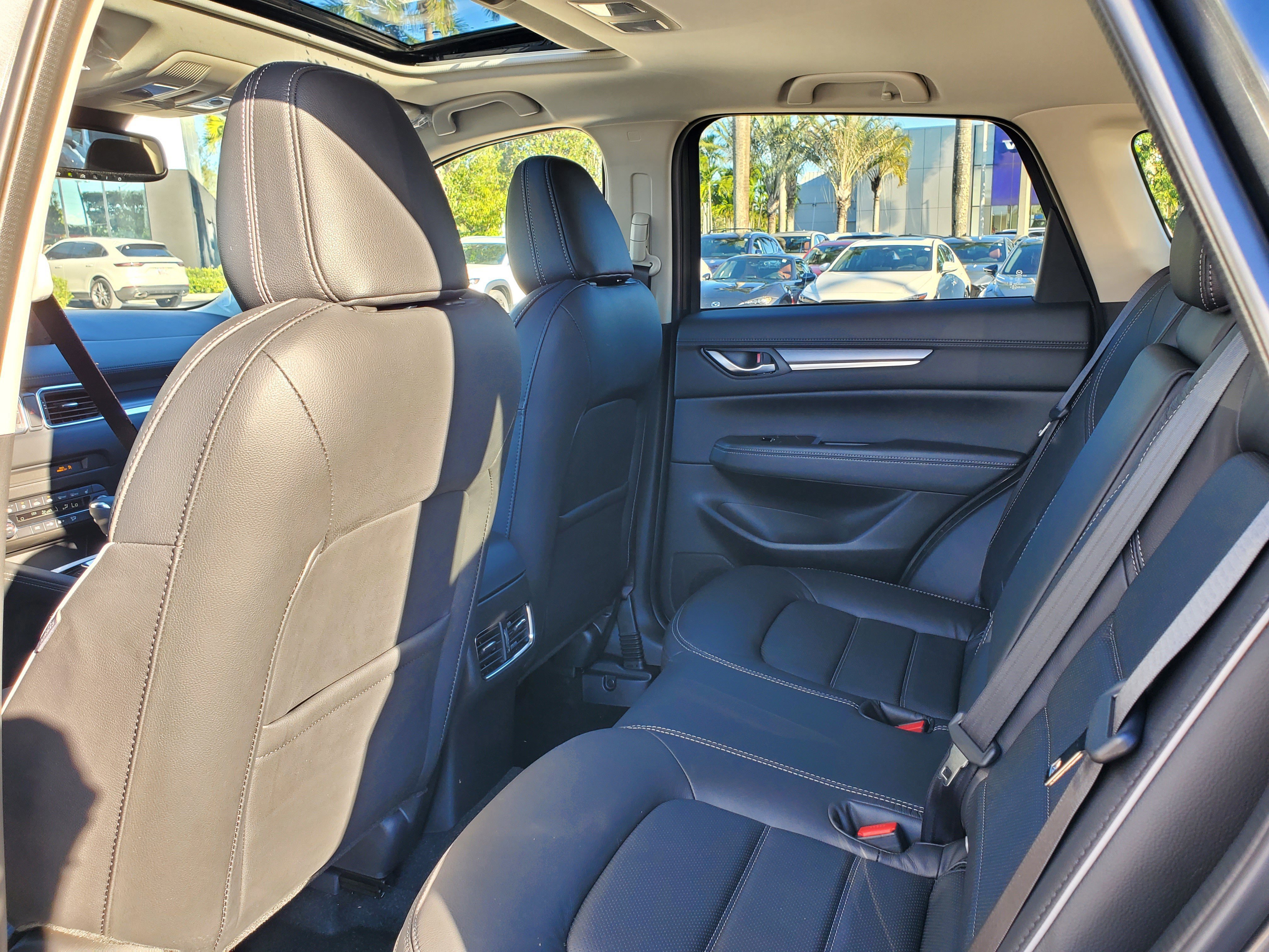 New 2025 MAZDA CX-5 AWD 2.5 S w/ Premium Plus Pkg image 5