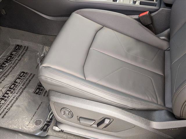 New 2025 Audi Q3 2.0T Premium image 4