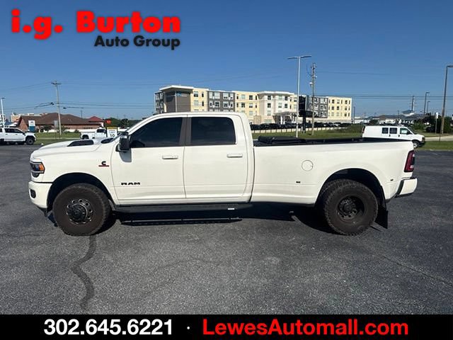 Used 2024 RAM 3500 Laramie w/ Night Edition AWD/4WD image 6