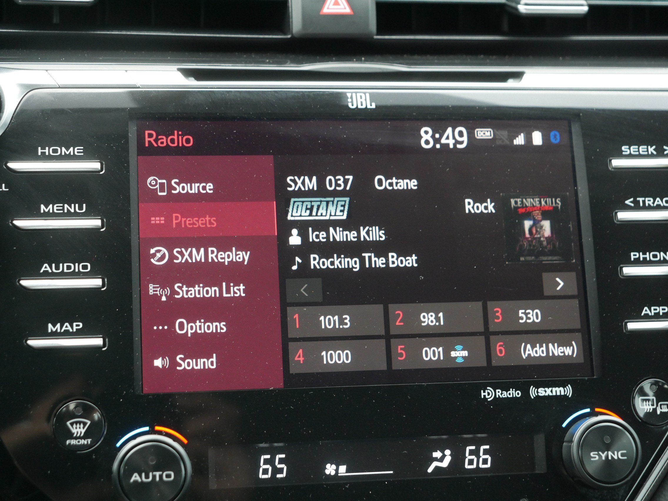 Used 2019 Toyota Camry XSE FWD image 22