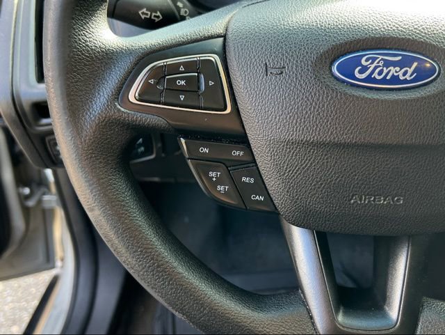 Used 2015 Ford Focus SE image 20