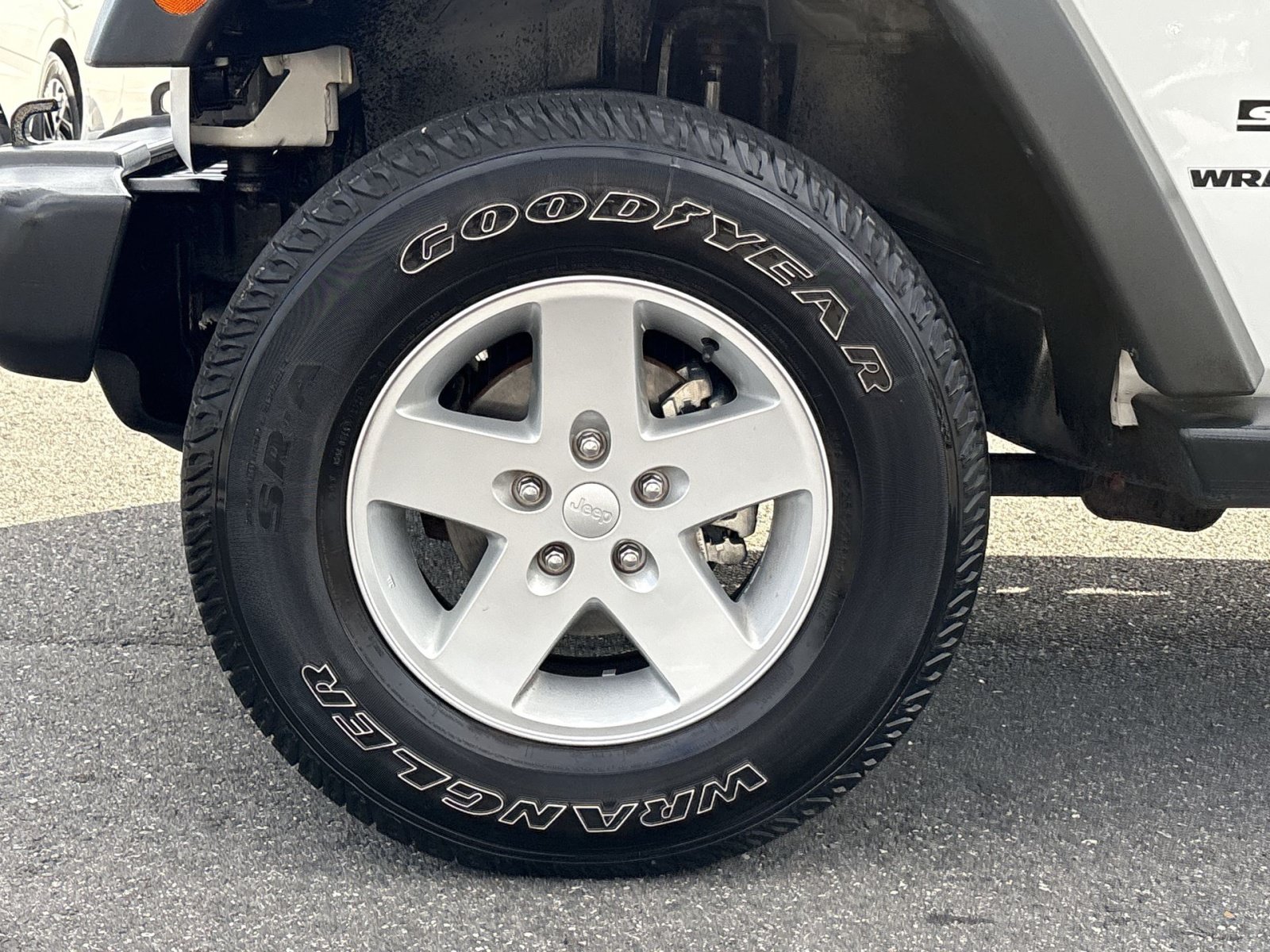 Used 2013 Jeep Wrangler Sport AWD/4WD image 12