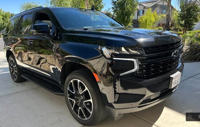 Used 2023 Chevrolet Tahoe RST w/ Luxury Package AWD/4WD image 2
