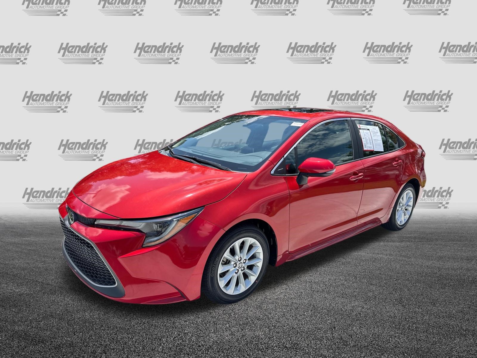 Certified 2021 Toyota Corolla XLE FWD image 5
