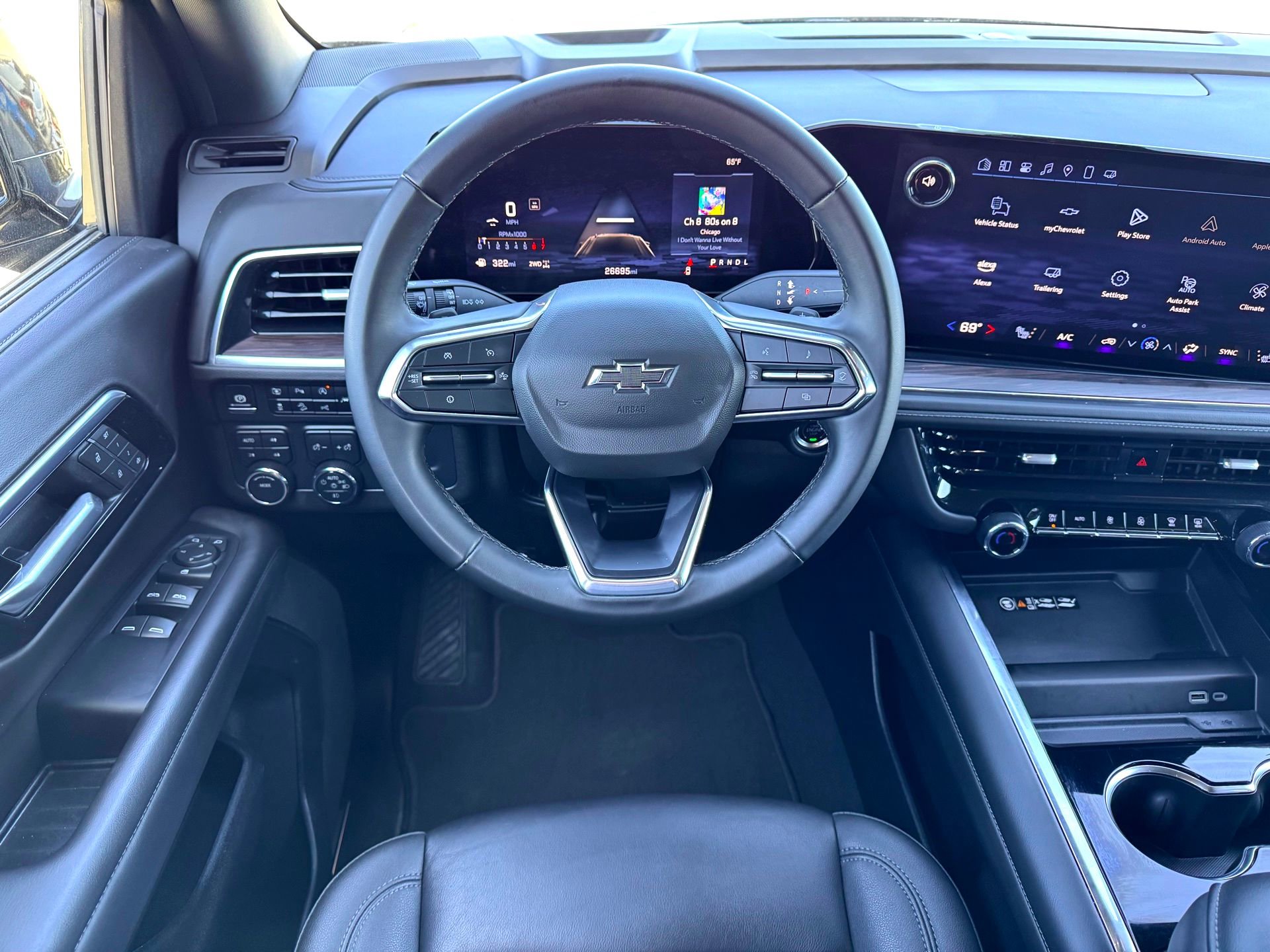 Used 2025 Chevrolet Tahoe Z71 image 23