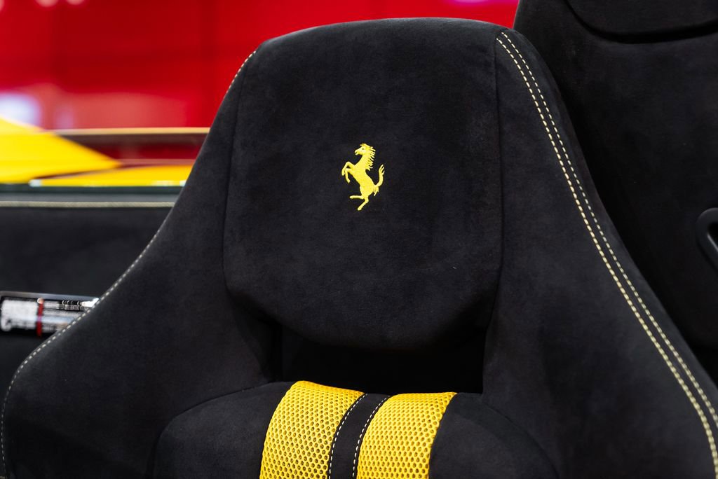 Certified 2015 Ferrari 458 Speciale A RWD image 6