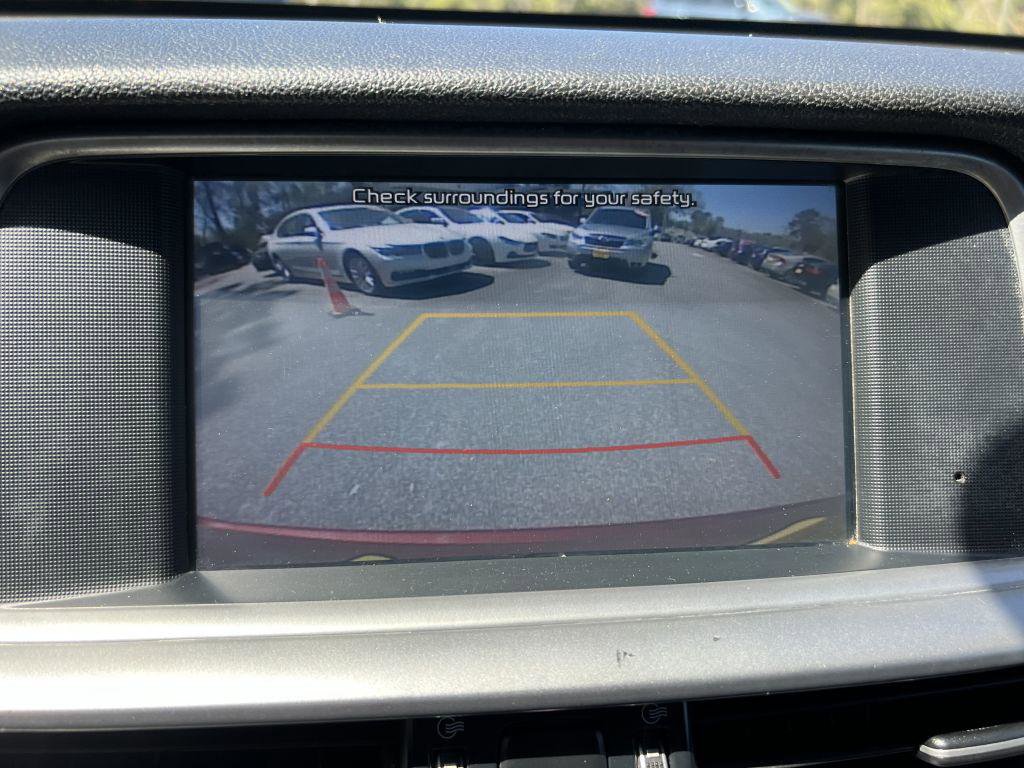 Used 2019 Kia Optima S image 13