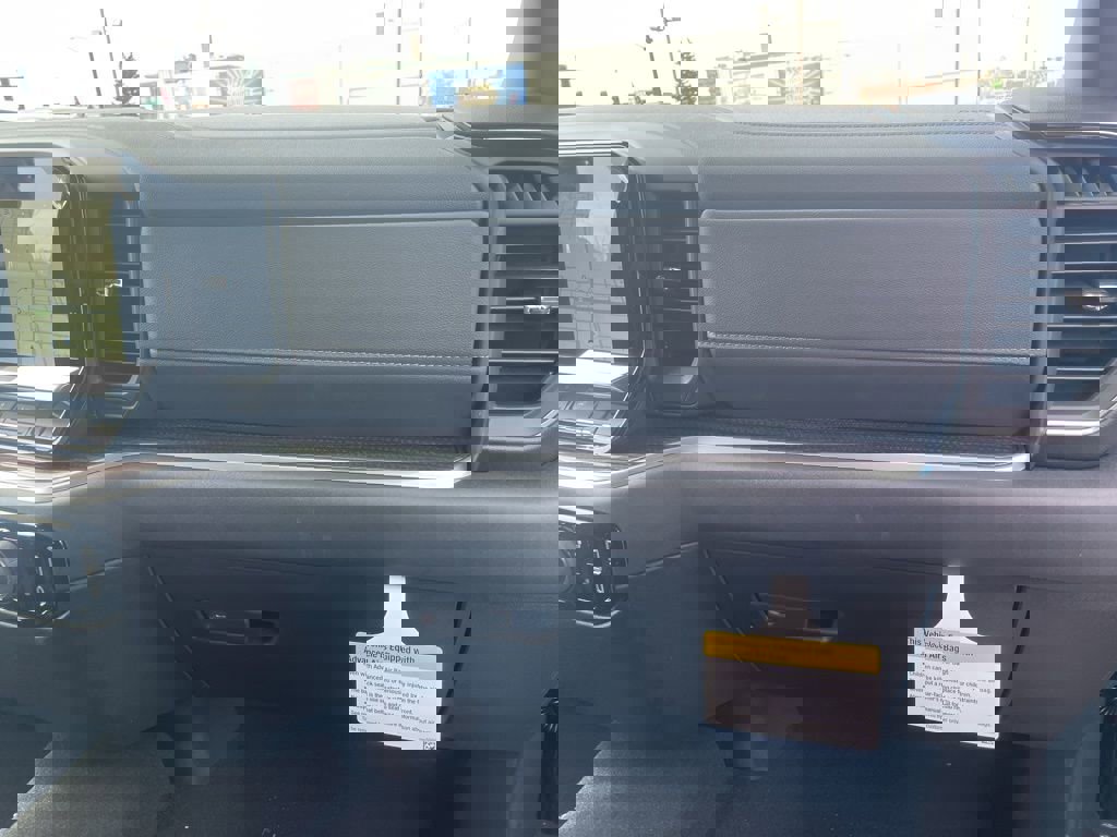 New 2026 Chevrolet Silverado 1500 LT image 40