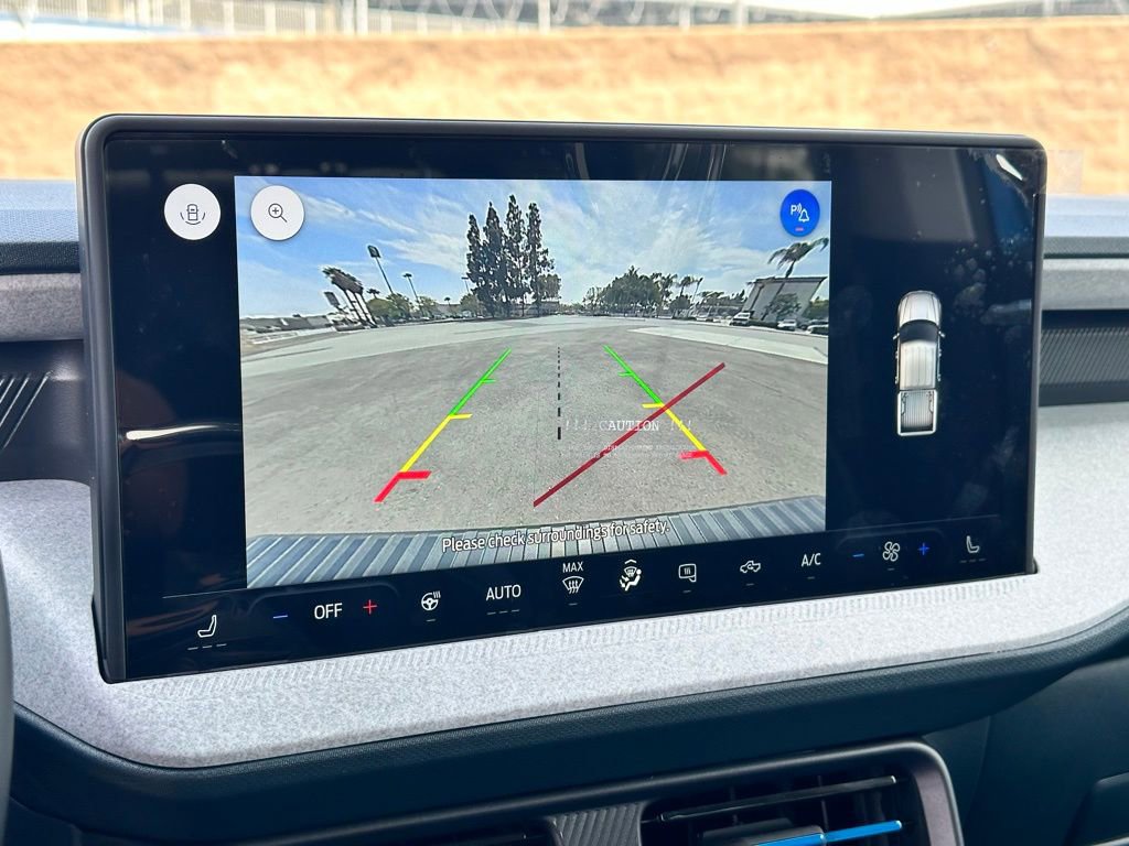 New 2025 Ford Maverick XLT w/ XLT Luxury Package image 12