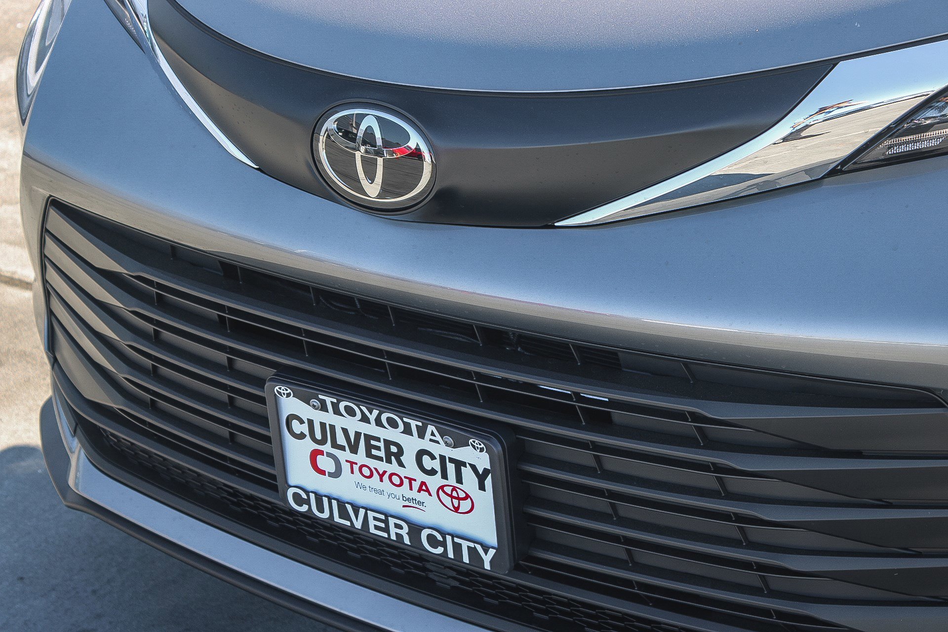 New 2026 Toyota Sienna LE image 6