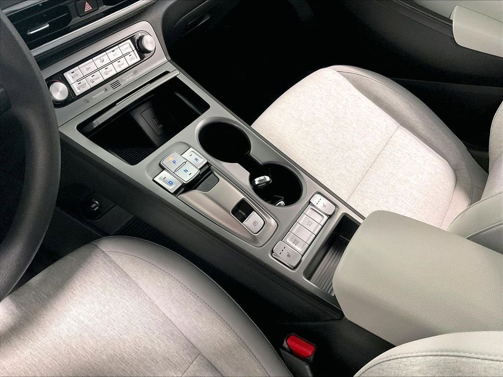 Used 2023 Hyundai Kona SE w/ Cargo Package FWD image 20