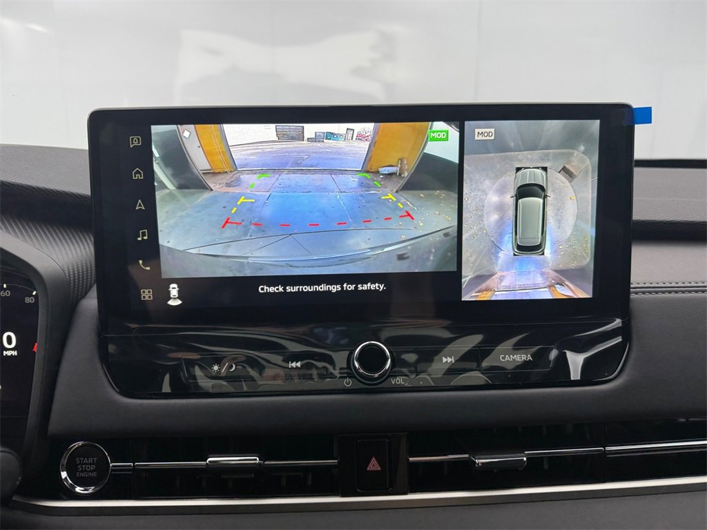 New 2025 Mitsubishi Outlander SE image 18