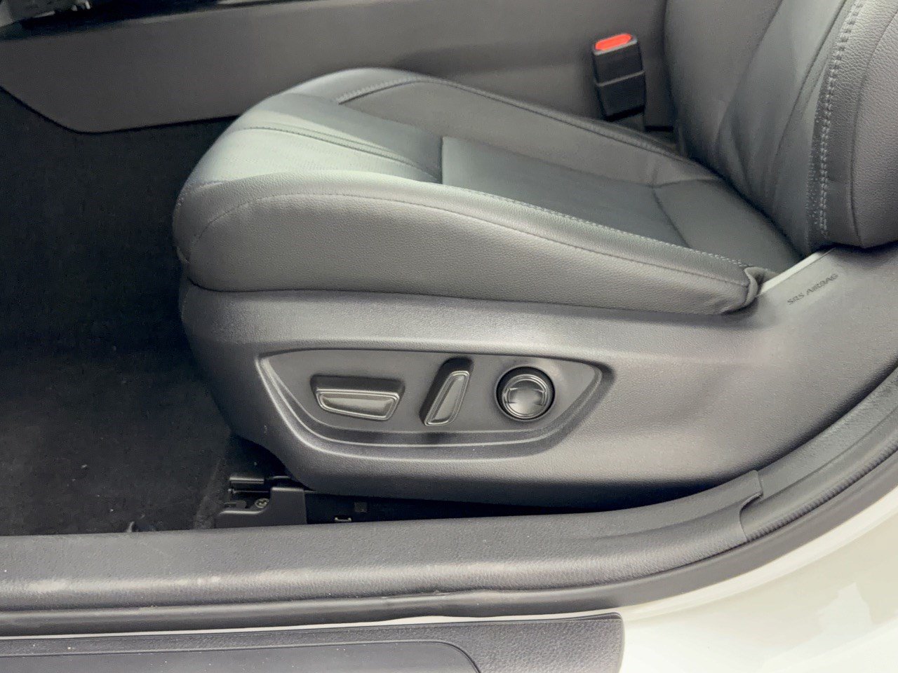 Used 2026 Toyota Camry XSE w/ Premium Package FWD image 16