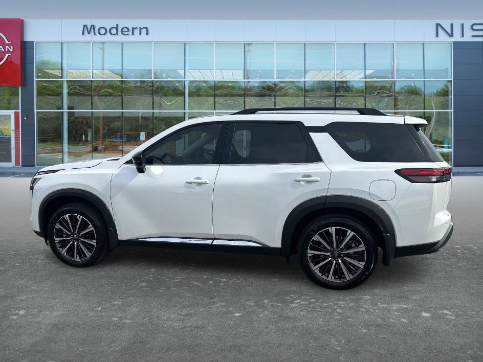 Certified 2026 Nissan Pathfinder Platinum image 8