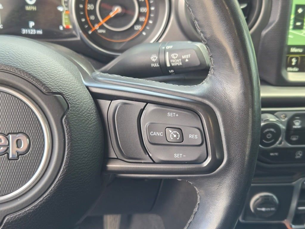 Used 2021 Jeep Gladiator Willys image 30