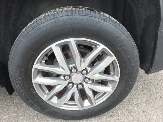 Used 2019 GMC Acadia SLE image 6