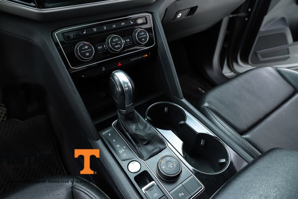 Used 2018 Volkswagen Atlas SEL AWD/4WD image 24