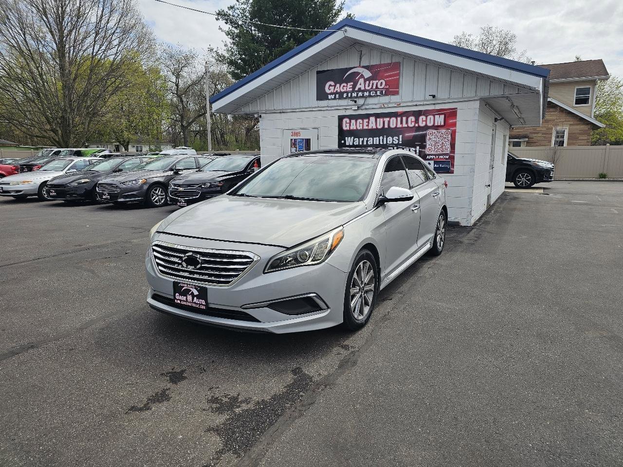 Used 2016 Hyundai Sonata Limited w/ Option Group 04 FWD image 4