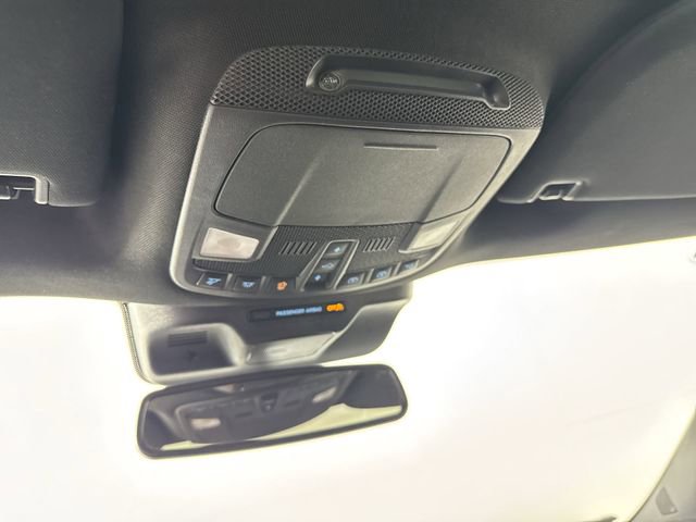 Used 2023 Ford Expedition Limited image 9