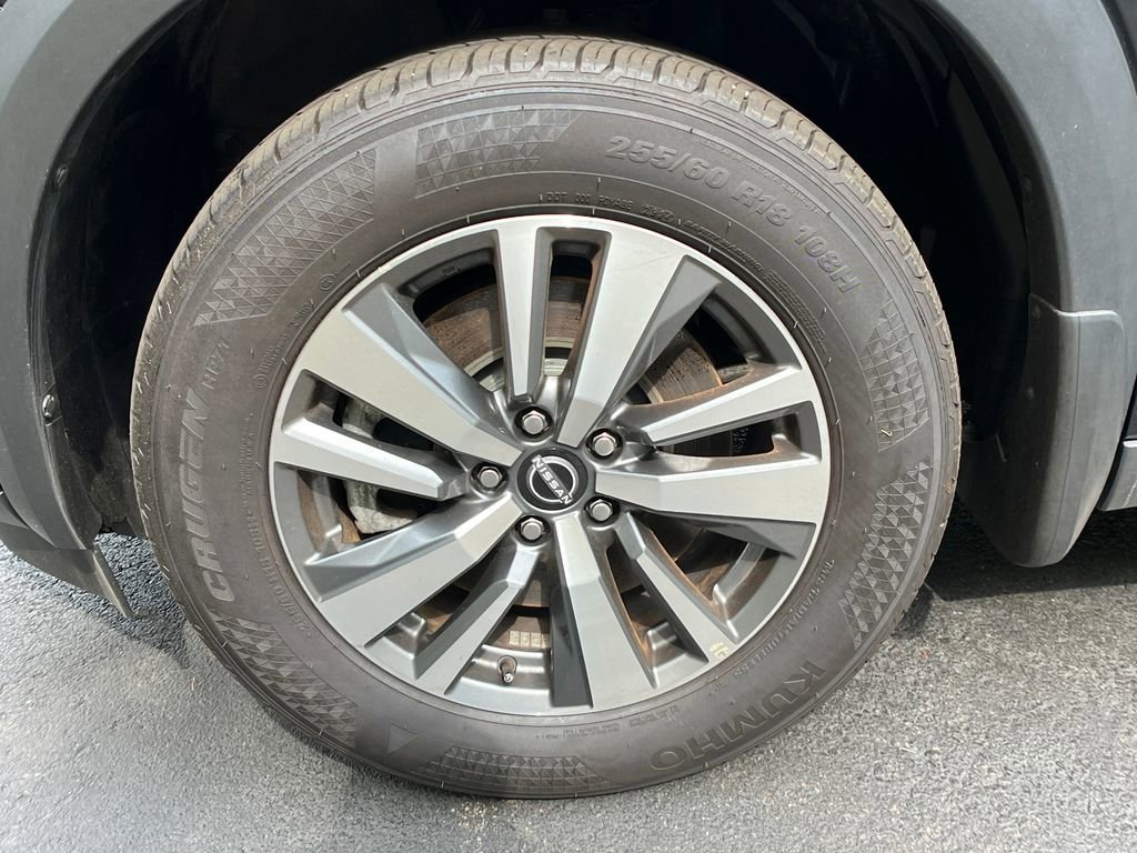 Used 2024 Nissan Pathfinder SL AWD/4WD image 25