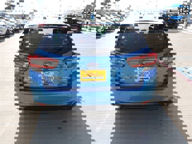 Certified 2022 Subaru Impreza 2.0i Limited image 6